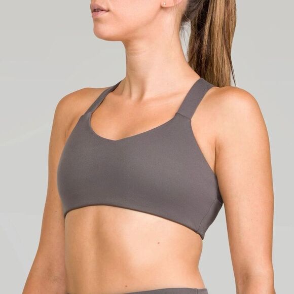 IAB MFG NWT London Criss Cross Back Sports Bra in Charcoal Gray Size Medium - Picture 1 of 5